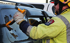 Volunteer Fire Brigade : Edgecumbe : New Zealand : Business News Photos : Richard Moore : Photographer